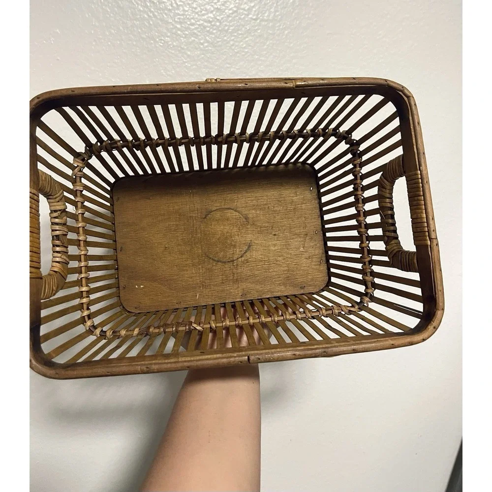 Vintage rustic bamboo basket with handles 7.5 X 10 X‎ 6